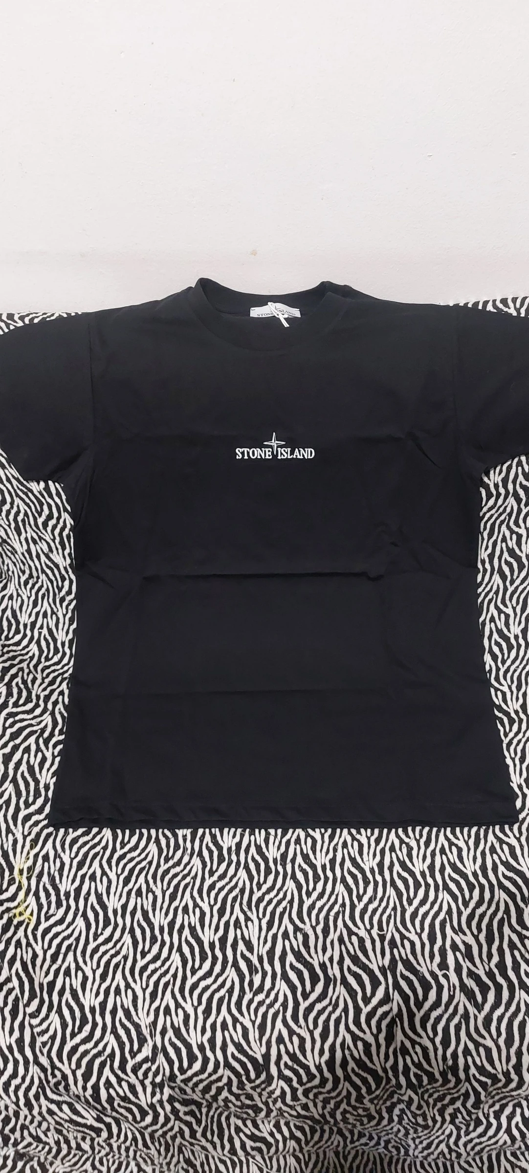 t shirt stone island tamanho S e XL